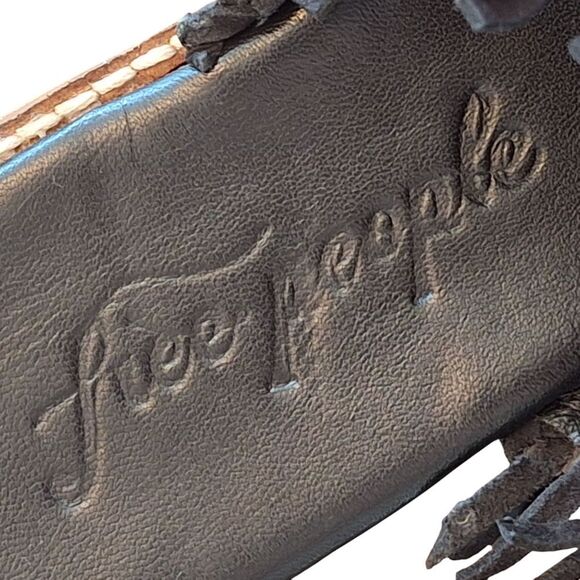 Free People sz 8 Black Leather Mirage Mule Flats Braided Sandal EU 38 Boho Comfy - Picture 6 of 16